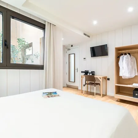 Casa Bella Gracia By Aspasios 4* ברצלונה